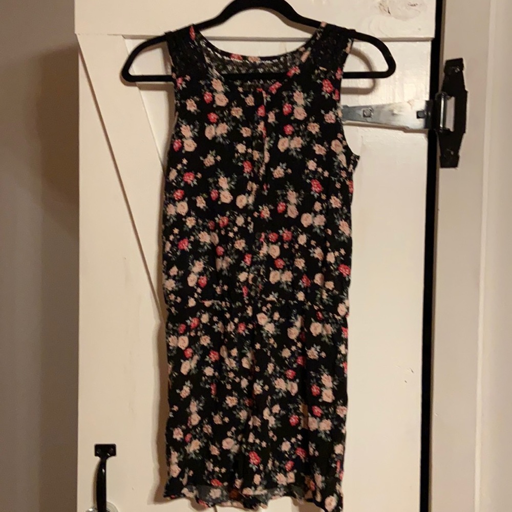 Little Girls floral romper with lace.